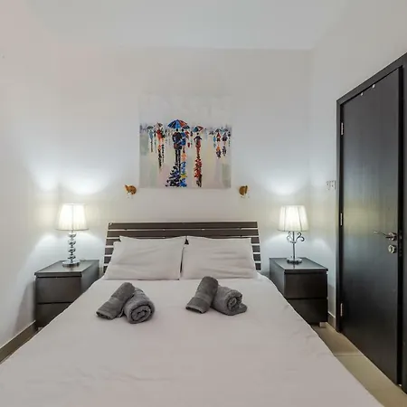 Spinola Bay Portomaso Private Flats * St. Julian's